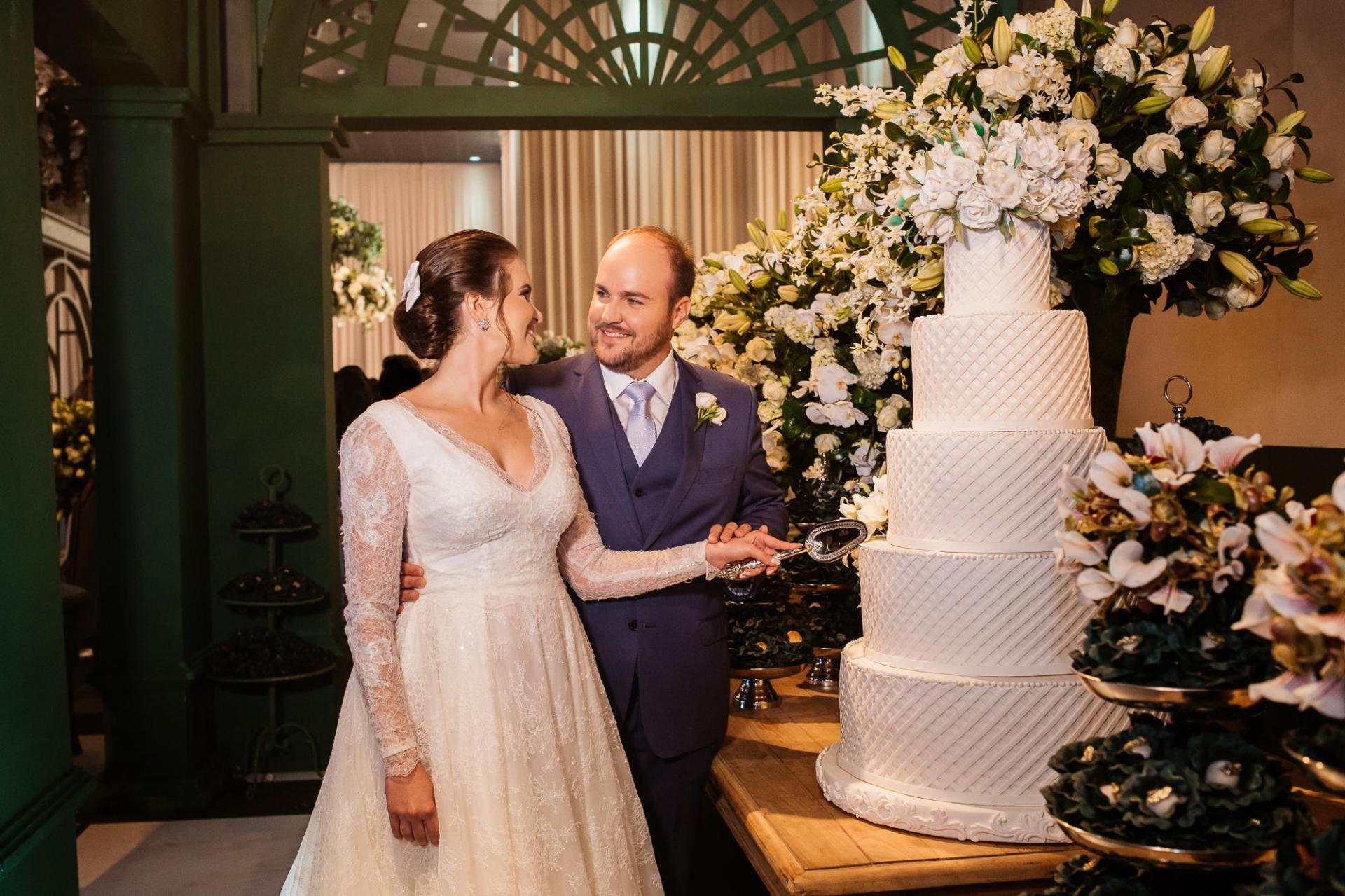 Mariana Bortolo e Rafael Montanher